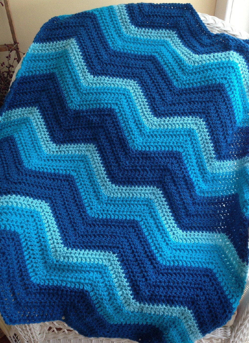 Chevron Plush Blanket | Ginny's