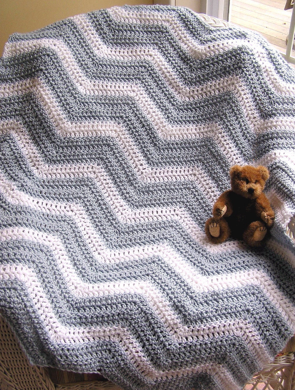 Crochet Chevron Zig Zag Baby Blanket Afghan Wrap Shawl Knit Toddler