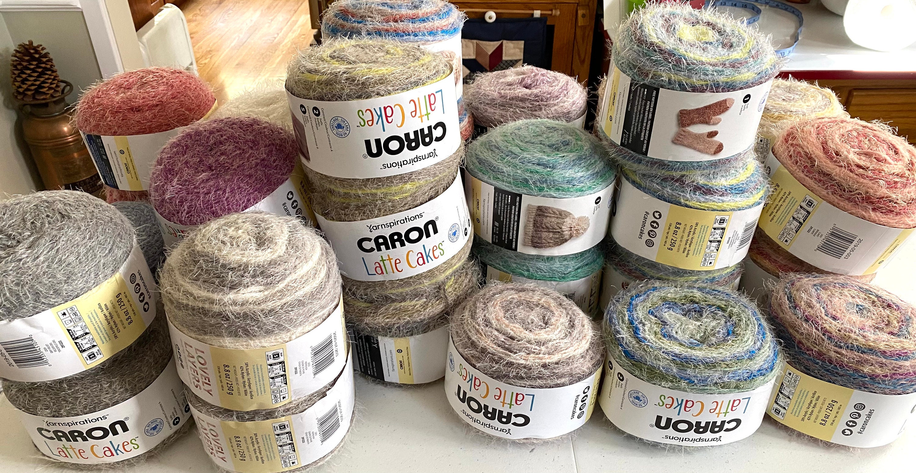 Caron Latte Cakes Yarn 5 Bulky Acrylic Nylon 530 Yds 8.8 Oz Self Striping  Solids Assorted 250 G 485 M Machine Wash Dry Discontinued 