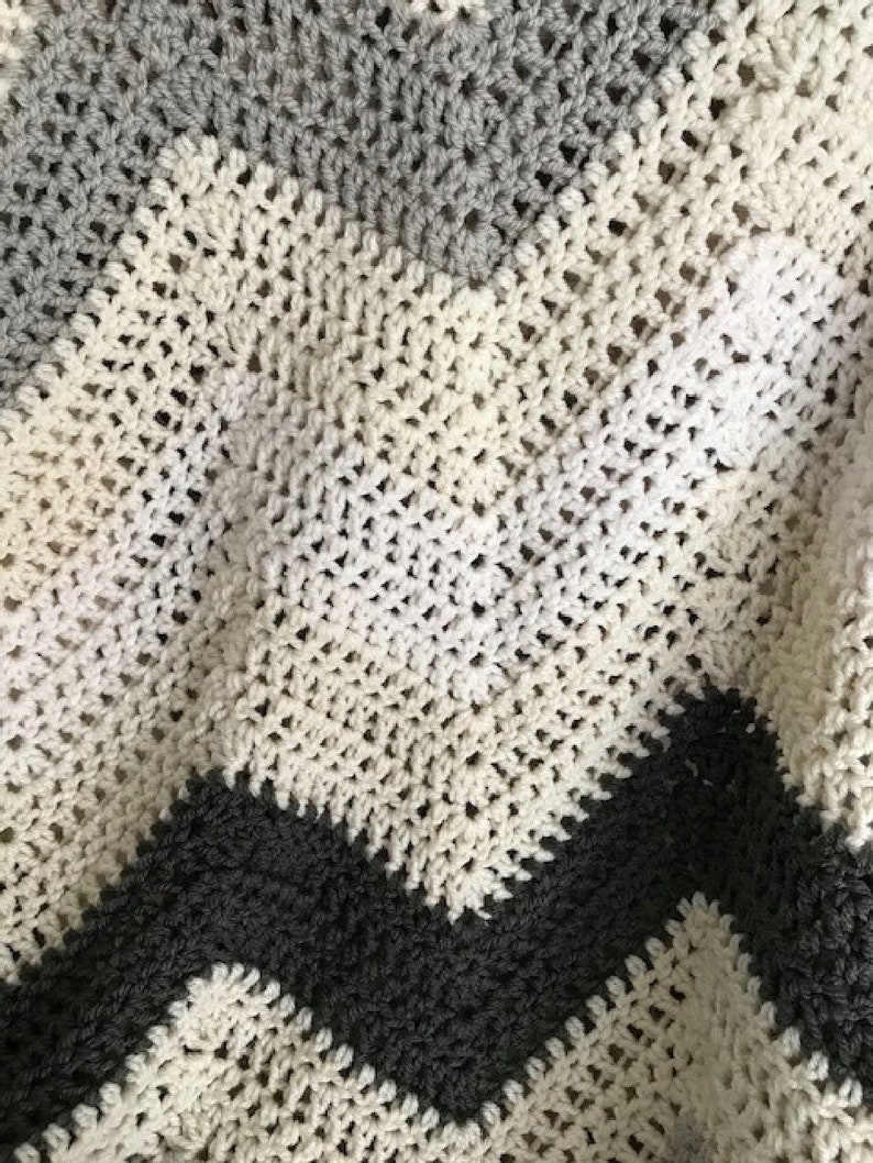 Handmade Crochet Chevron Ripple Striped Chunky Bulky Couch Afghan sofa Throw Baby Blanket stretchy stripes soft Gray /& Natural 42\u201d x 48\u201d