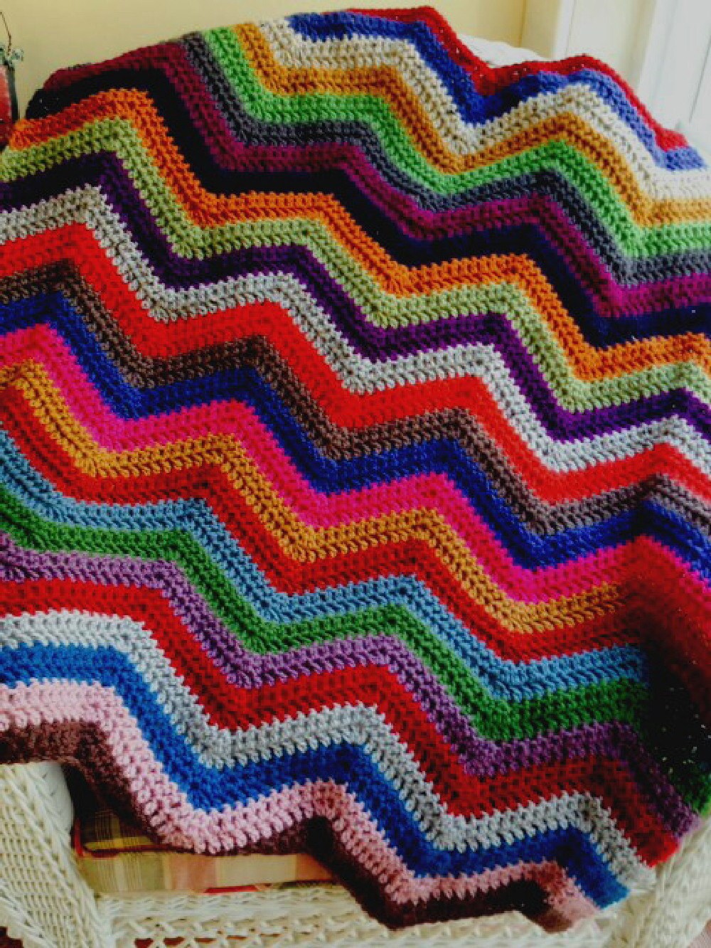 Tie Dye Blanket-Baby Blanket-Hippie Blanket-Bee Blanket-Hippy