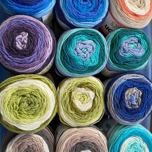Jamie Rainbow naturally dyed self-striping yarn