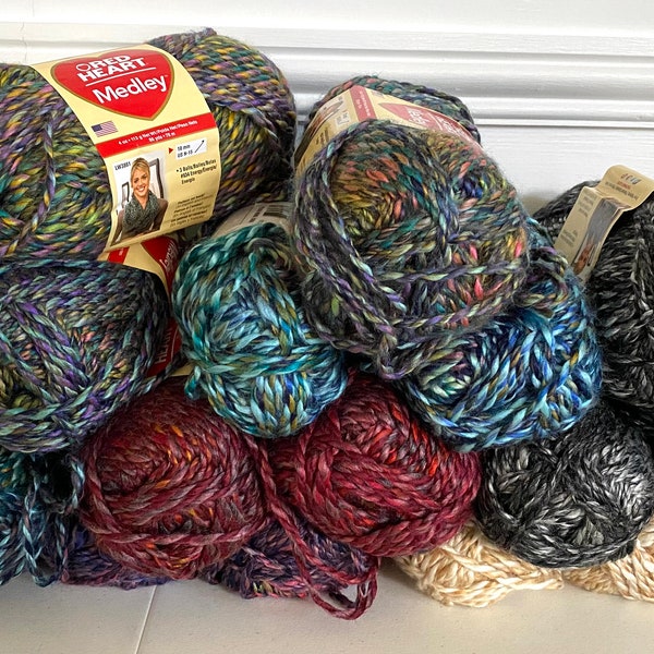 Lot of 3 RED HEART MEDLEY Yarn 6 Super Bulky Super Chunky Acrylic Discontinued Multicolors Machine Wash Dry