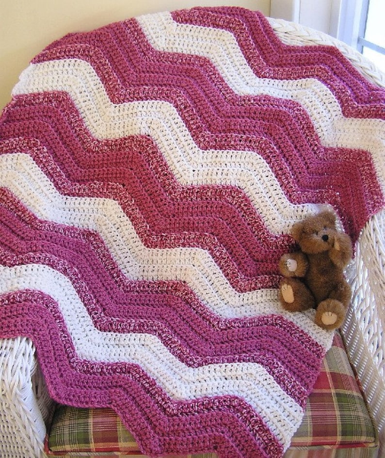 New Chevron Zig Zag Baby Blanket Afghan Wrap Crochet Knit Toddler