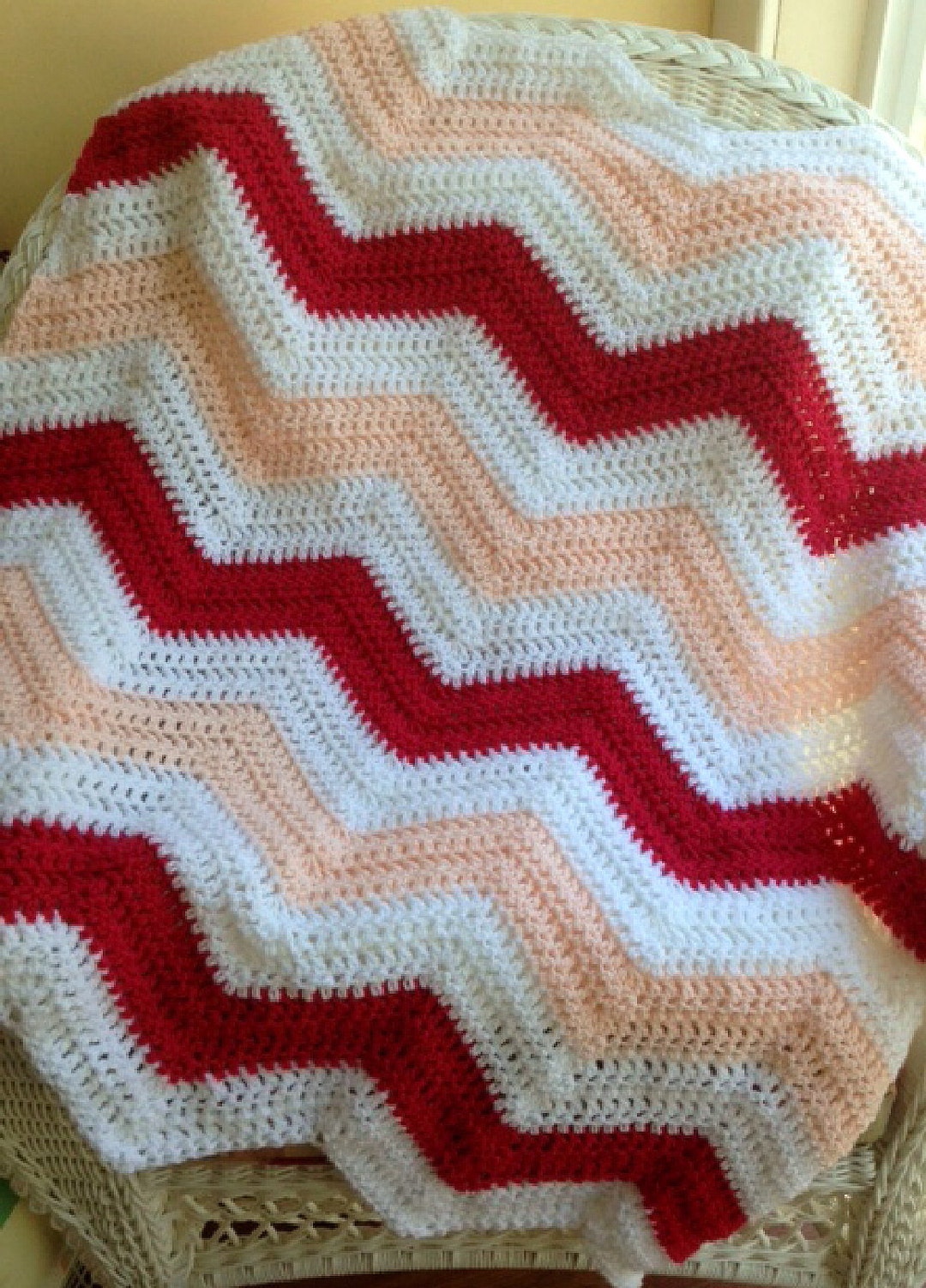 New Chevron Zig Zag Ripple Baby Blanket Afghan Wrap Crochet Knit