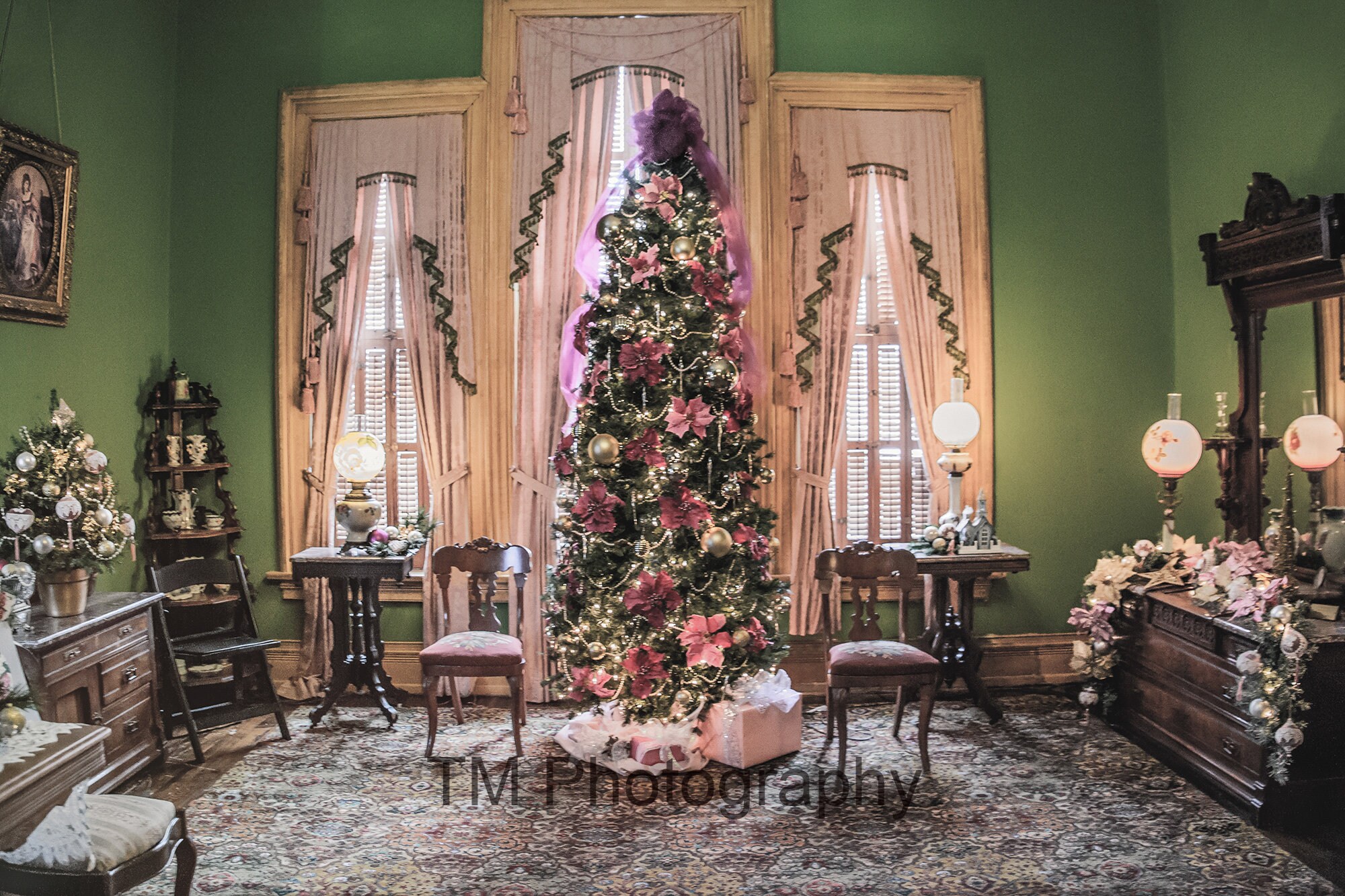 Vaile Mansion Christmas 2022 Victorian Christmas Decorated Tree Vaile Mansion | Etsy