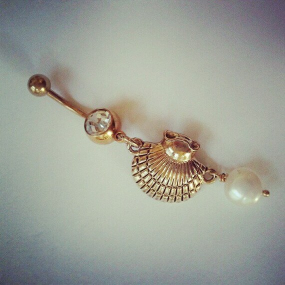 Items similar to Belly Button Jewelry Ring Pearl and Oyster Clam Sea