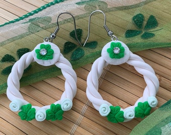 Shamrock Dangle Earrings, Handmade Polymer Clay Floral Drop Earrings for Women Teacher, White Irish Wreath Earrings, St. Patrick's Day Gifts