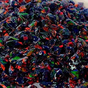 Crushed Opal, Black Ember, (1 gram)