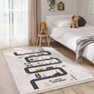 Little Explorer Road Map Rug - Tappeto con motivo curvo grigio giallo - Tappeto per cameretta bambini - Tappeto decorativo avventuroso - Tappeto lavabile giocoso - Tappetino antiscivolo divertente
