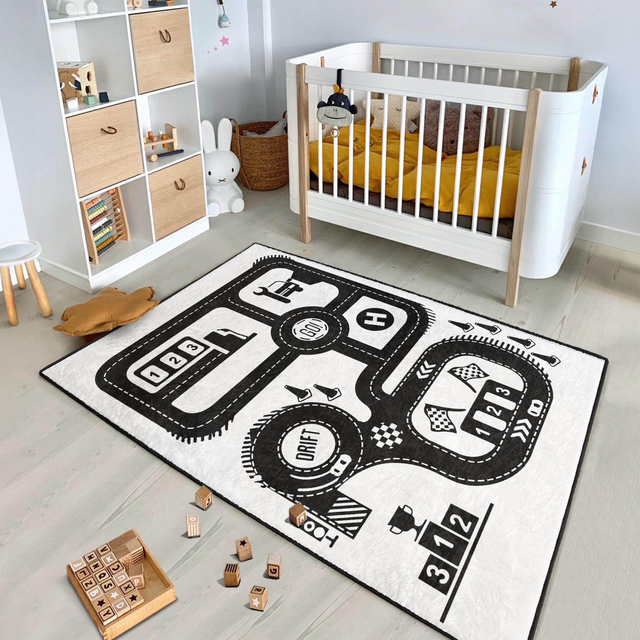Race Track Kids Rug - Monochrome Road Pattern Mat - Black White