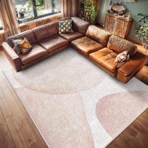 Blush Wave Accent Rug - Abstract Curved Line Mat-Cream Anti-Slip Carpet-Beige Earth Tone Mar-Trendy Geometric Runner-Stylish Living Room Rug