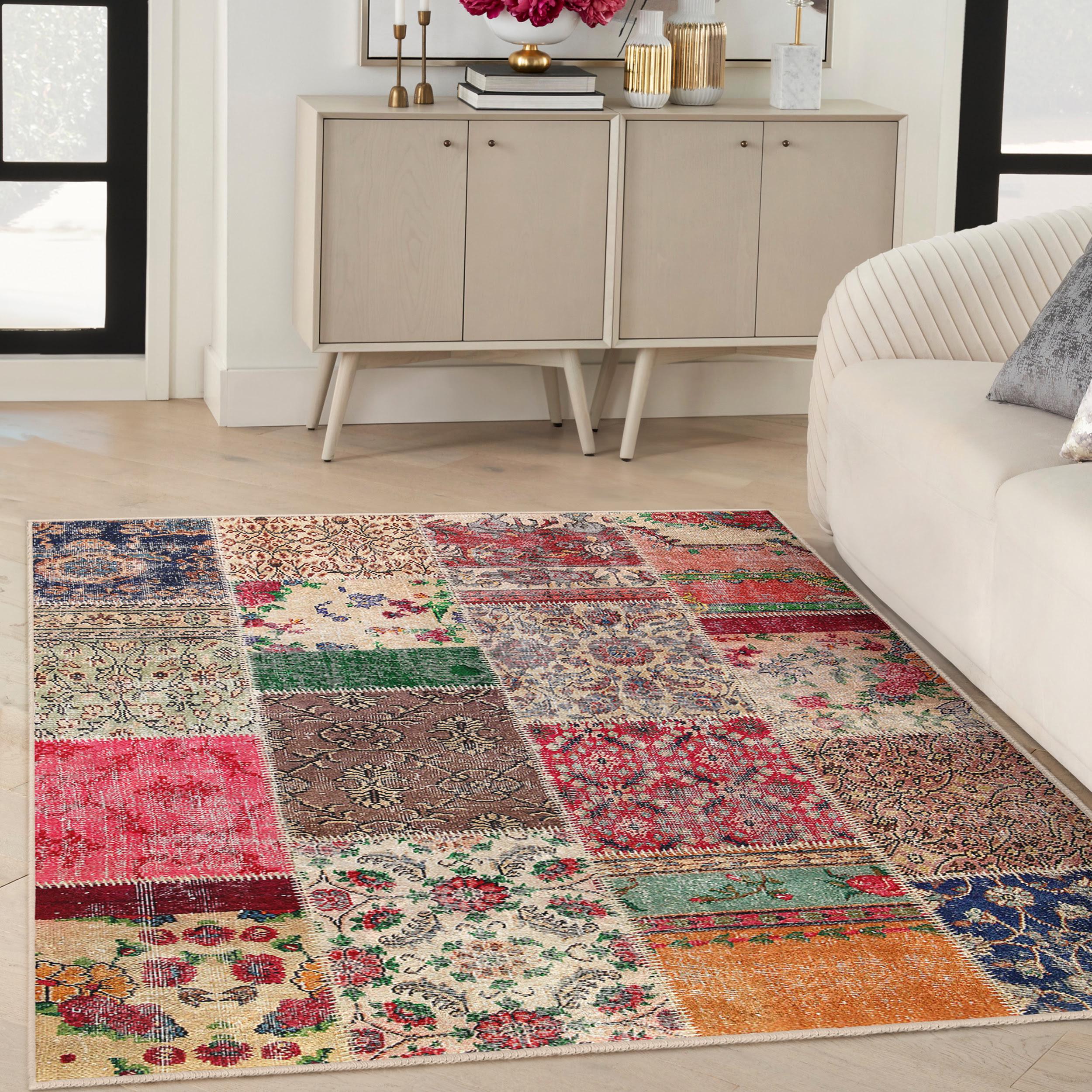 Vintage Patchwork Area Rug - Multicolor Floral Accent Rug - Boho 