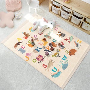 Alfombra con estampado de animales del alfabeto, alfombra de aventura con animales del alfabeto, alfombra para guardería, alfombra para niños en color crema, alfombra con animales divertidos, decoración colorida para la habitación de los niños