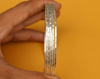 Set of 5 or 7 Sterling Silver Bangles – Handmade 925 Stacking Bracelets for Women | Semanario Hammered Bangle Set | Minimalist Jewelry Gift