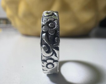 Strukturierte Blume Sterling Silber Bandring | Handmade Schmuck