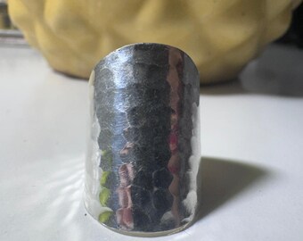 Handgemachter gehämmerter 925er Sterlingsilber-Bandring - handgefertigter Boho-Schmuck