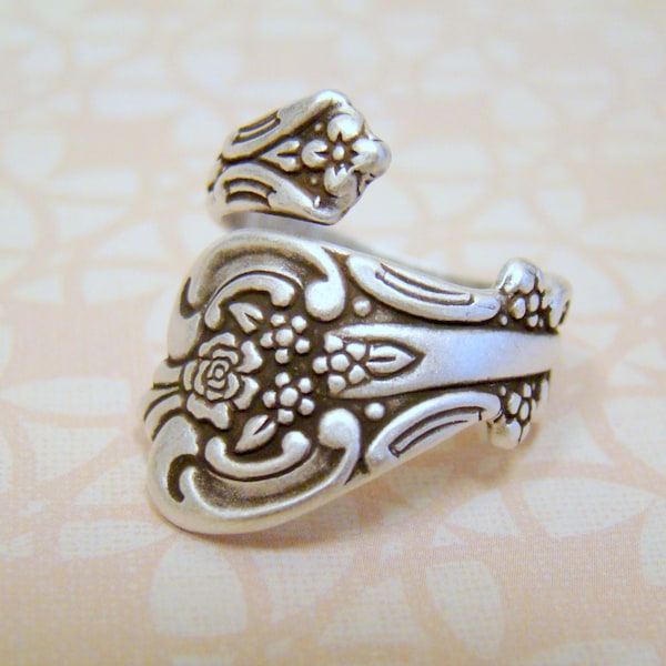 Super Cute Gift Box! Antiqued Silver Spoon Ring, Adjustable Ring, Thumb Ring, Spoon Ring