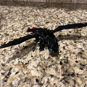 3D Printed Toothless or Light Fury – Flexible