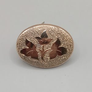 Small Victorian GF Oval Brooch