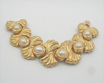 Gold Tone Faux Pearl Link Bracelet