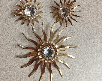Sarah Coventry Fascination Sunburst Brooch and Earrings