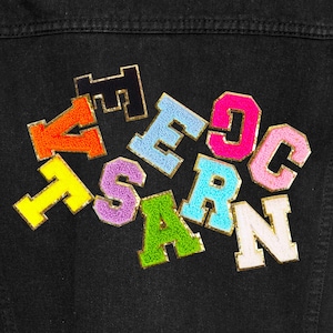 Parches de letras de chenilla / Pegatinas del alfabeto personalizadas / Parches despegables y adhesivos personalizados / Letras elegantes para mochilas y chaquetas