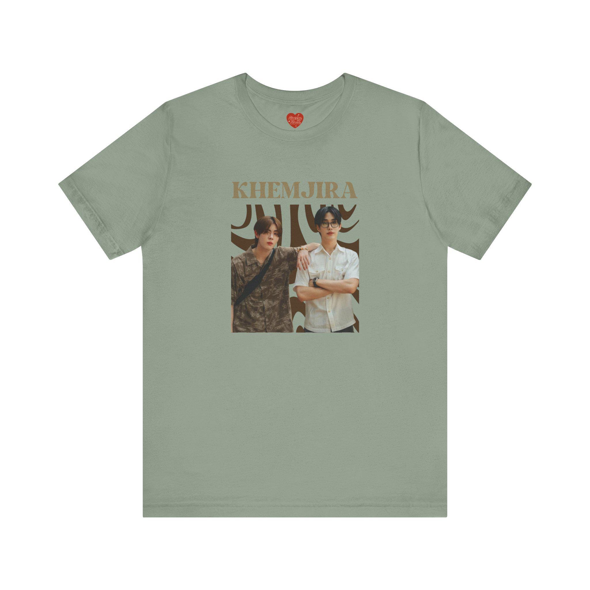 Khemjiraシリーズ（ChanJet版）レトロスタイルユニセックスTシャツ