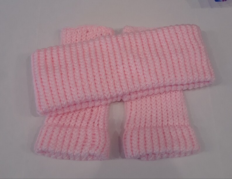 Free Fingerless Gloves/_Ear Warmer Set Loom Knit/_Baby Pink/_Ready to Ship