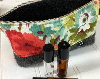 Essential Oil, Cosmetic Clutch - PDF Sewing Pattern