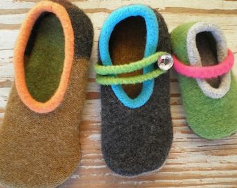 Kids Cozy Slippers | PDF Sewing Pattern | Upcycled Sweaters (sizes Newborn to Child 13)-INSTANT DOWNLOAD