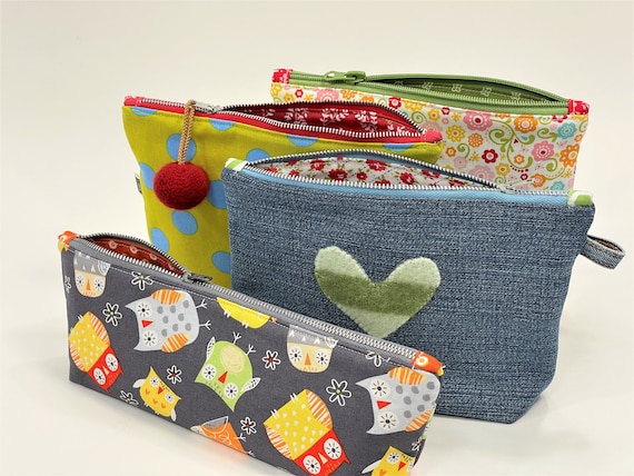 Small/Zipper Bag/Pouch/In Sewing Print/Zipper Box Bottom Bag/Pouch/project  bag/pouch/
