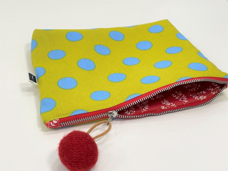 Zipper Pouch PDF Sewing Pattern Beginner Friendly Project Cosmetic Bag Zipper Clutch image 4