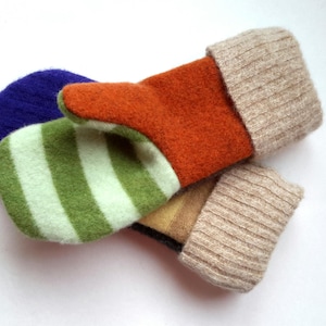 Upcycled Wool Sweater Mitten- PDF pattern - INSTANT DOWNLOAD