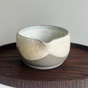 Handmade Matcha Bowl 300ml – Wheel Thrown Ceramic Chawan for Japanese Tea Ceremony, Matcha Latte, Pottery Tea Cup, Rustic Stoneware