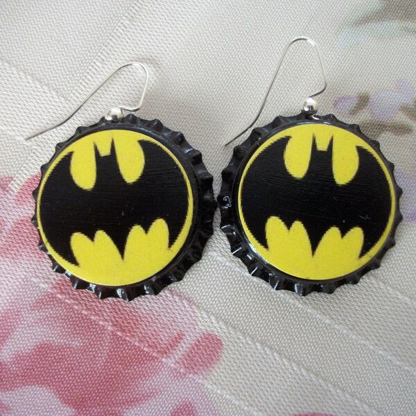 BATMAN The Dark Knight Earrings earings Bottle Caps bottlecaps Black Bat Halloween Marvel Comic Super Hero Robin Gotham