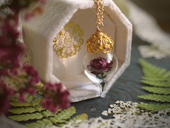 Peony on sale flower necklace