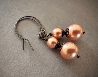 Peach Crystal Pearl Earrings