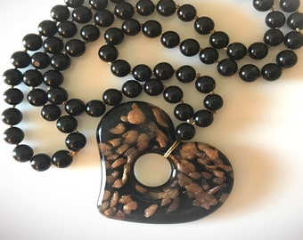 Murano Glass Heart and Black Onyx Beaded Necklace. Heart Jewelry. Healing necklace