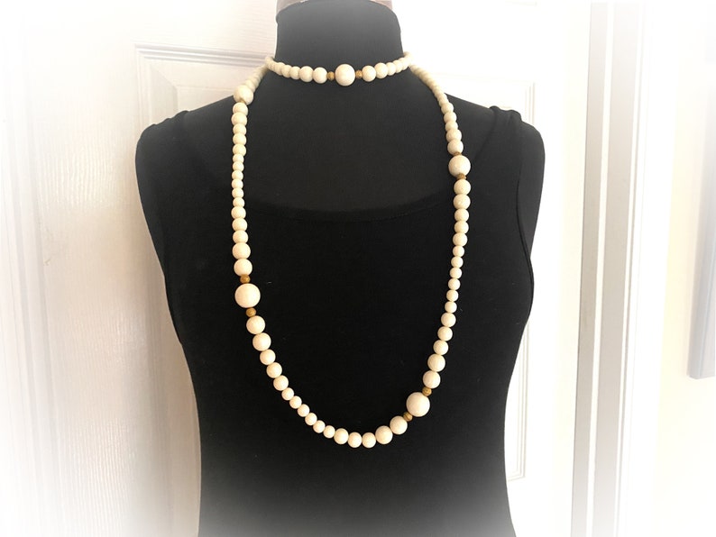 Vintage Rope Length Art Deco Necklace. Extra Long 52 Inches. White and Gold Beads image 1