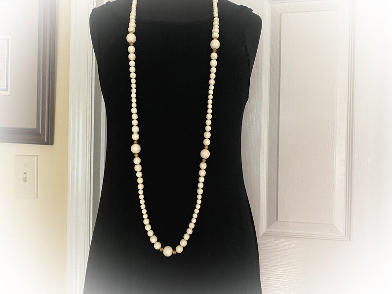 Vintage Rope Length Art Deco Necklace. Extra Long 52 Inches. White and Gold Beads image 2