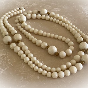 Vintage Rope Length Art Deco Necklace. Extra Long 52 Inches. White and Gold Beads image 7