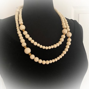 Vintage Rope Length Art Deco Necklace. Extra Long 52 Inches. White and Gold Beads image 4