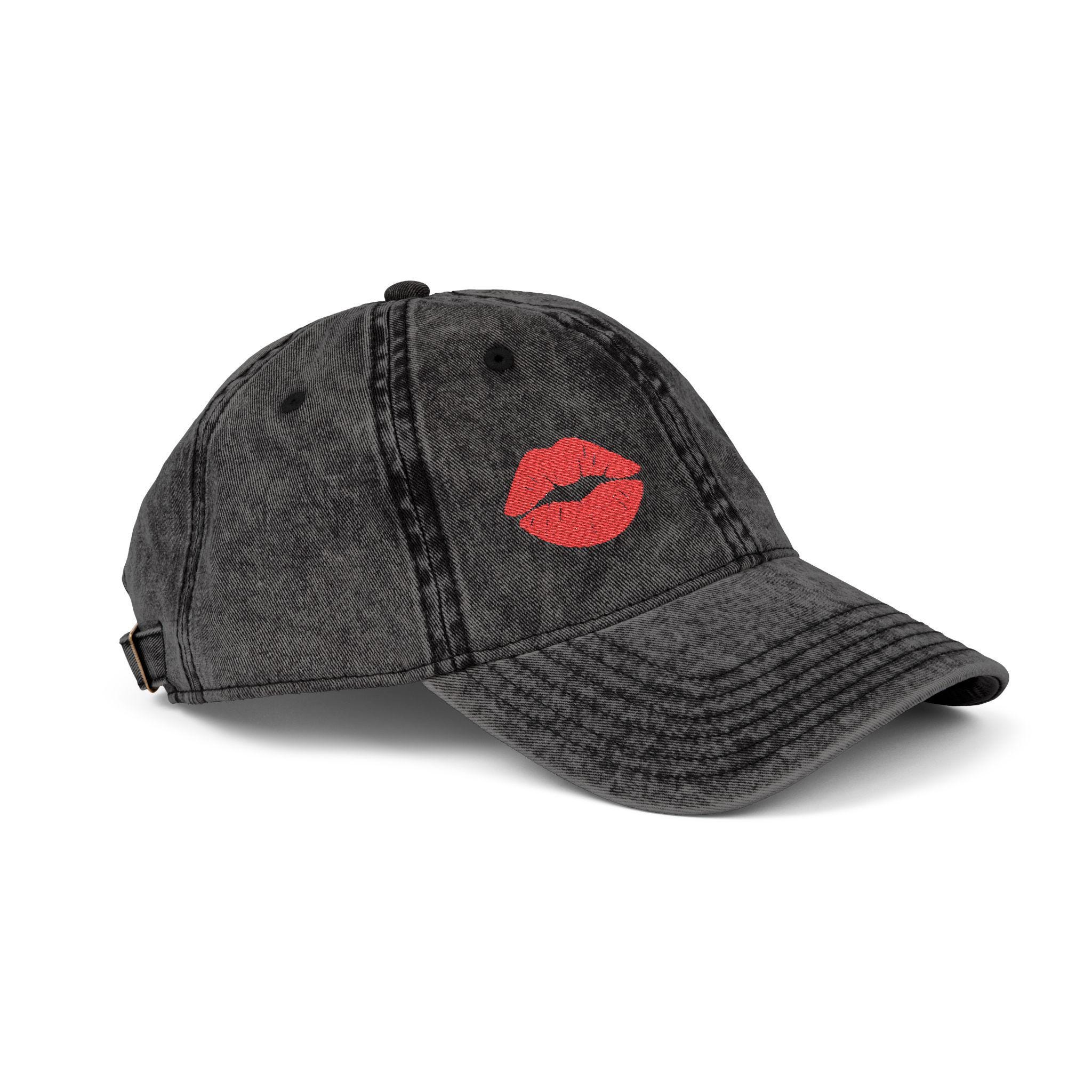 ✨Red lips embroided Hiphop hat✨ Red Lips Vintage Hat Bold Embroidered Kiss Hat for Flirty, Fun