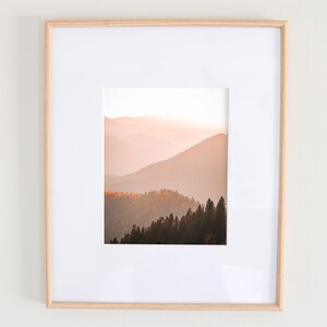 Wall Art Frame Mockup Light Wood, Framed Minimalist Wall Art Mockup, Poster Mockup, Photoshop PSD Smart Object Print Mockup