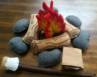 Felt Campfire Set, Felt Camping Toy, Campfire for Kids, Felt Smores and Logs, Kids Campfire Set, Pretend Camping Playset, Felt Toys for kids