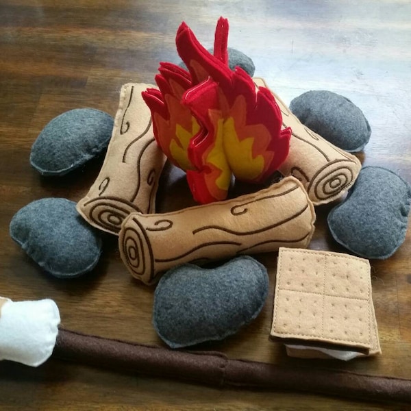 Felt Campfire Set, Felt Camping Toy, Campfire for Kids, Felt Smores and Logs, Kids Campfire Set, Pretend Camping Playset, Felt Toys for kids