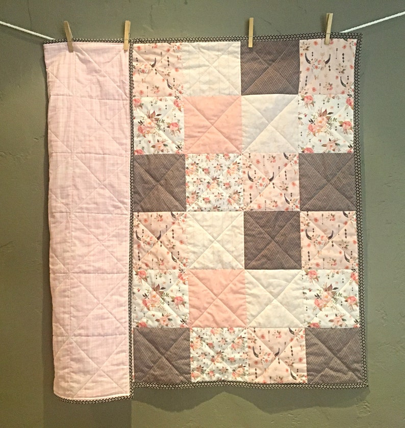 Levtex Home - Spruce Red Quilt Set - Full/Queen Quilt (88x92in.) + Two Standard Pillow Shams (26x20in.) - Paisley Pattern In Burgundy, Red, Tan, Grey - Reversible - Cotton