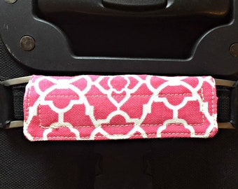 Womens Luggage ID Tag, Ladies Baggage Handle Wrap, Girls Coral Pink Canvas Identity Tag, Unique Newlywed or Graduate Travel Gift for Him