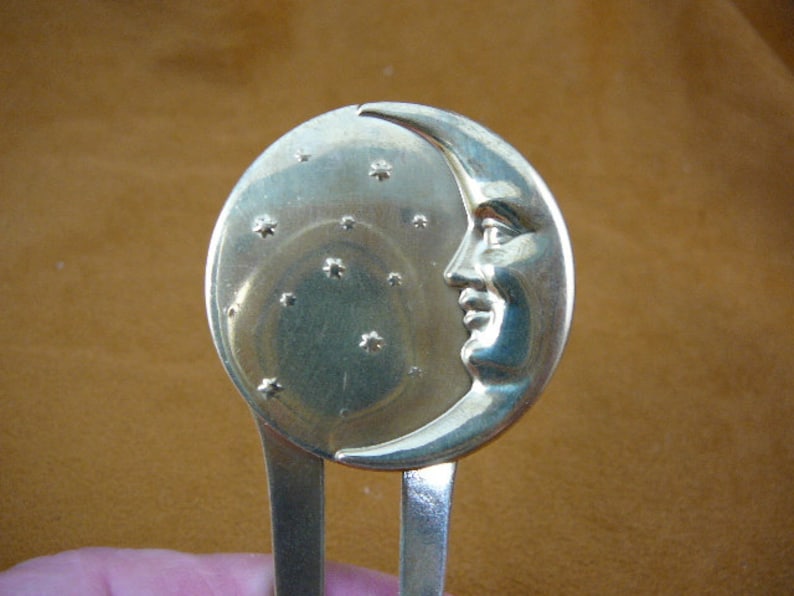 Full man in the crescent moon night stars sky hair pin pick stick repro Victorian brass accessory pick CH-MOON-1